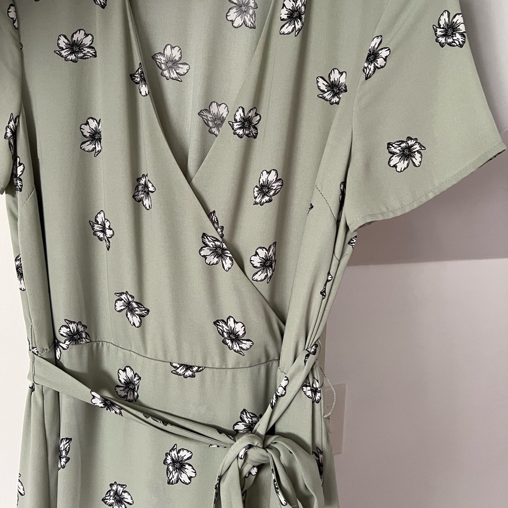 Wrap floral dress